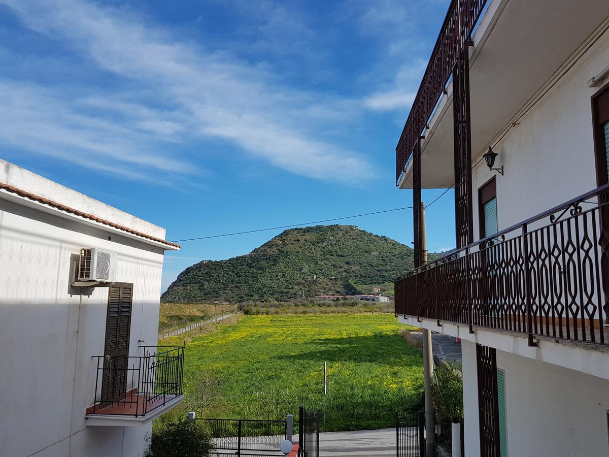 Casevacanze Mare Mongiove Villa Exterior foto
